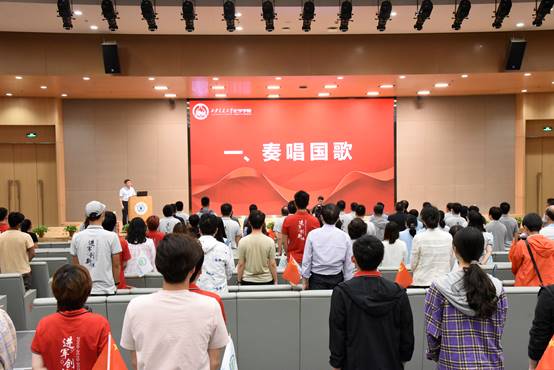 说明: //news.sqshort.com/__local/3/CF/50/5B5237FE88A9D4BAB051DA1EECC_61D72104_8EBF.jpg